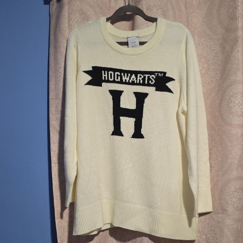 Torrid Hogwarts Cream Sweater
